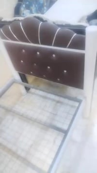 اسرة • جديدة • مستعملة