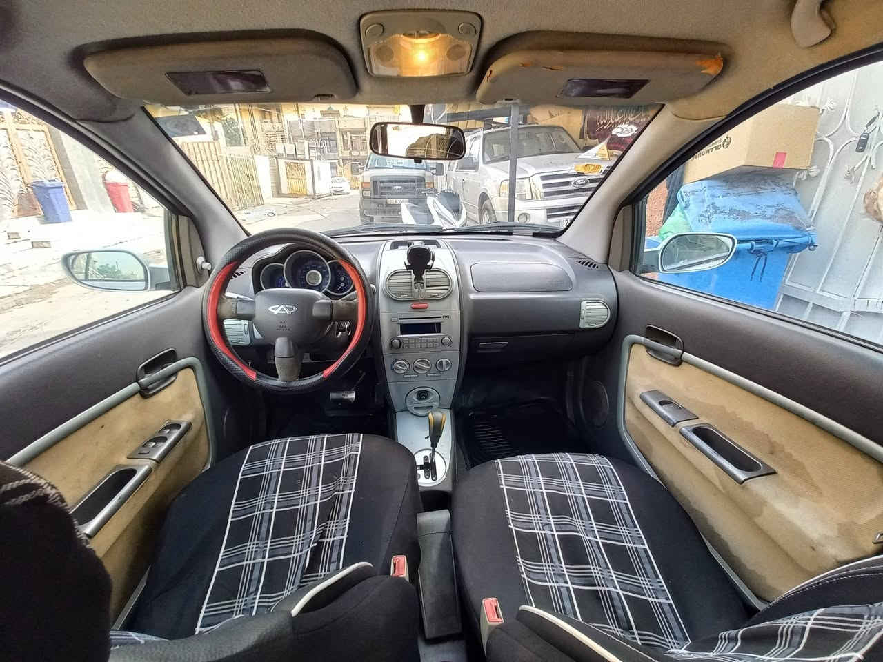 شيري A1٢٠١٢ ابلاديه وجاهزه للشارع استلام مكينة وكير لوك السعر ٣٣ مكاني بغداد الشعب ***********
