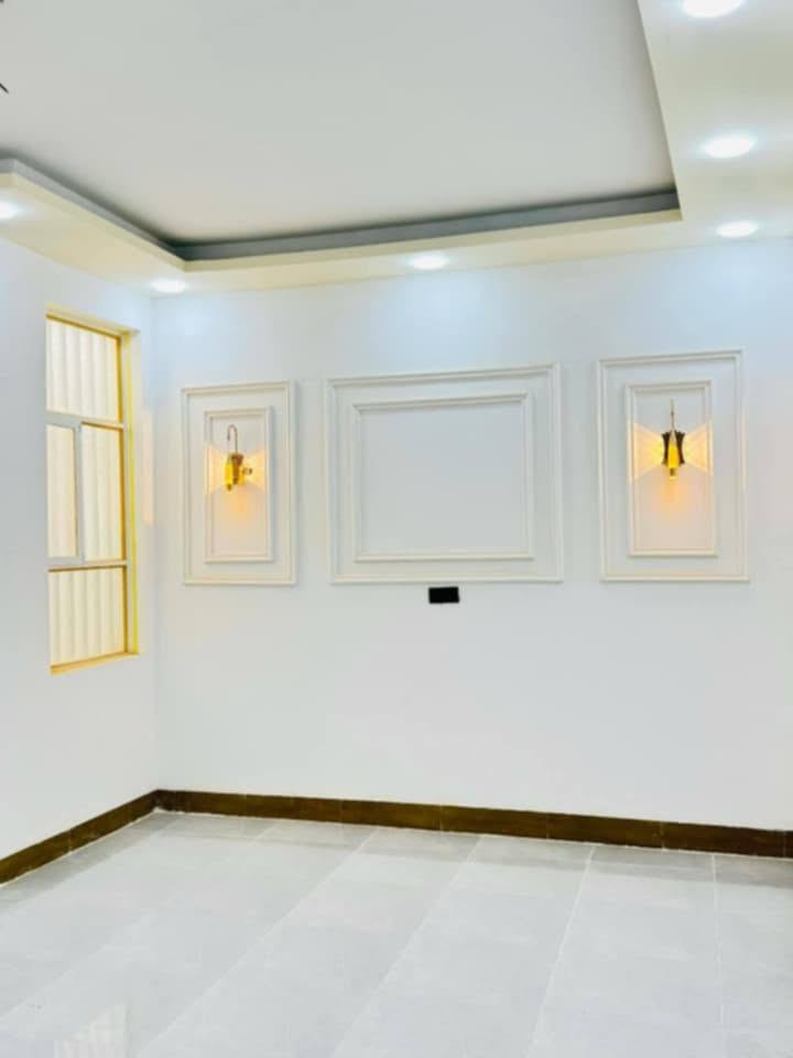 عباس الصباغ الديكورات الحديثه مصمم💻 ومنفذ جميع الديكورات  🔨وترميم المنازل🏠 الداخليةوالخارجيه جبس بورد  الصباغ داخلي و خارجي الحديثه بحدث الموديلات للتصال مع الرقام *********** عمارة, ميسان
