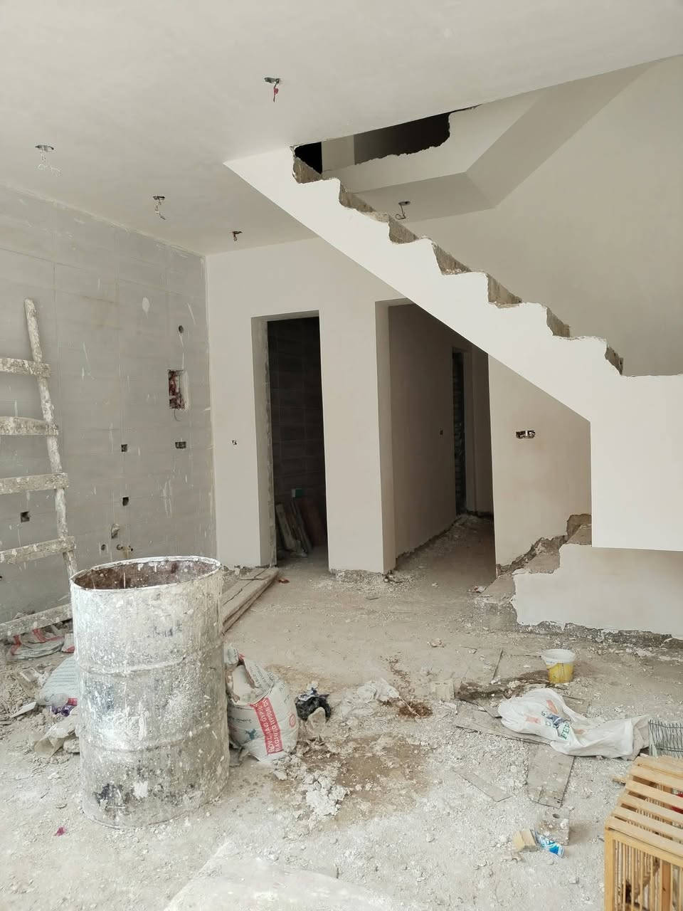 جص بورك شغل درجه اولى وترميم العمل في الكرخ منصور وكراده والبياع العامريه وحي جهاد شرطه الخامسه ورابعه شهداء وحي الحسين جميع المناطق مجاوره في بغداد رقم***********
