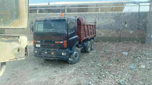 سلام عليكم داف موديل 2003 للبيع قلابي مجموعه جي اف محرك 380 سياره مكفوله كفاله عامه كير بلادي 4ب4 سياره جاهزه للعمل للاستفسار عن السعر اتصل بل رقم ‭٠٧٨٢ ٣٣٤ ٤٥٥٤‬
