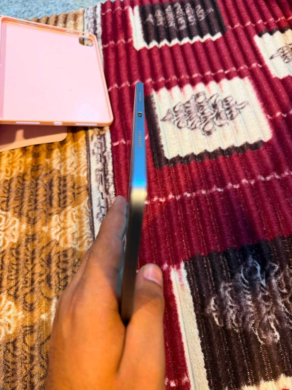 11 برو m2نضيف بي فطر بالكلاس ما كثر بشي فطر خفيف موضح بلصوره (***********)
