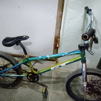 BMX • درجة أولى • تايرات جديدة