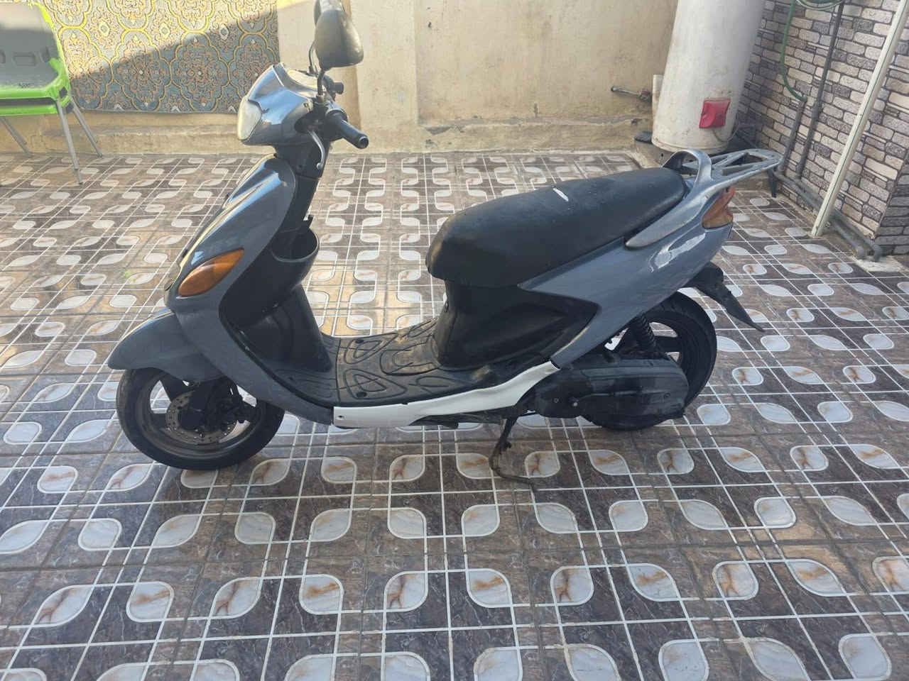 السلام عليكم دراجه اكزز للبيع نكره سلف وهندر كهربائيات كلها شغاله مابيها اي نقص ممفتوحه براغي السعر 450 وبيها مجال المكان حله قرب جسر الثوره بس الشراي يتصل ***********
