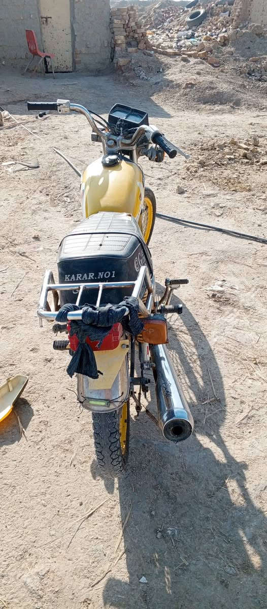 ارشا 20ادوات للبيع مكفوله من كلشي مكينه خرسه ماتنسمع كهربايات شغاله جاهزه من كلشي مكان سوق لشيوخ سعر 400وهاذ رقمي***********
