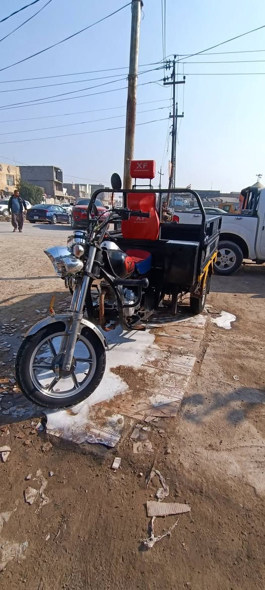 السلام عليكم ستوته ام الطير شمالي اوراق كامله ام فسفوره ستوته  حلوه خير من الله  محرك ناعم شلعه معدل خير من الله  كهربائيّة  كله شغاله نقص فقط  سلف  باتري  جديد  السعر  1250 بيه مجال  مكاني بعقوبه  ***********
