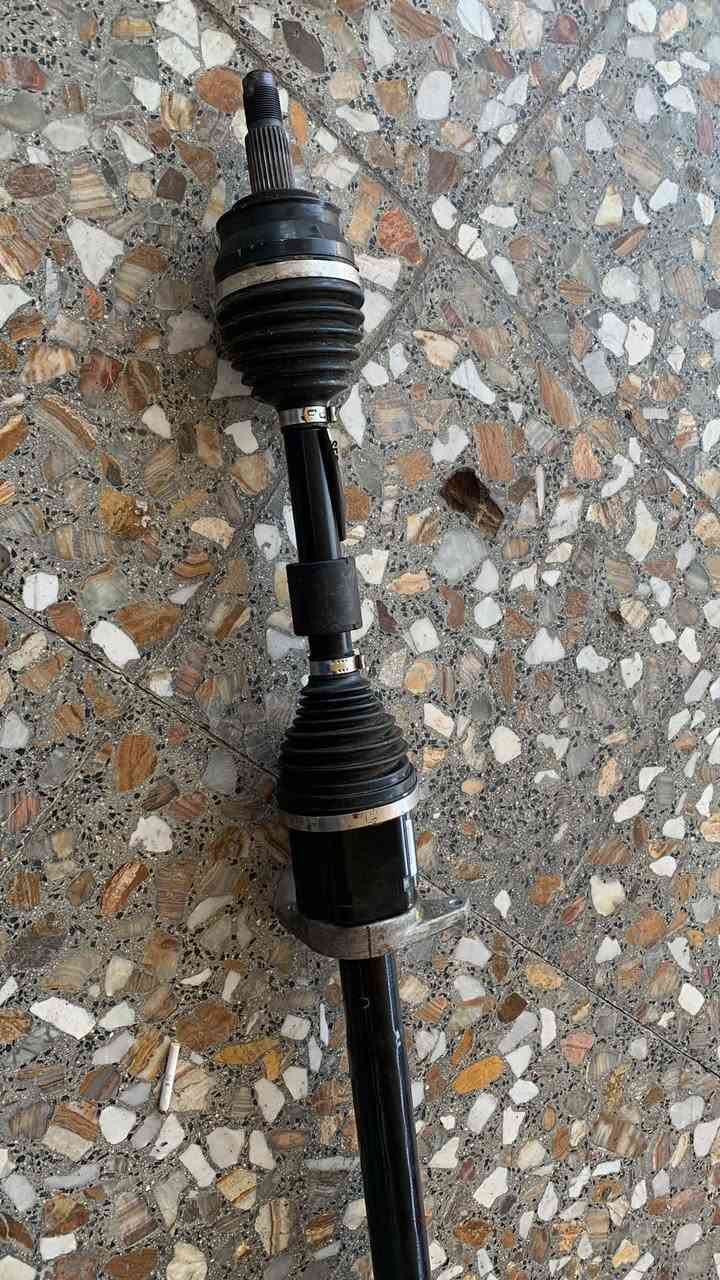سلام عليكم 
للبيع زوج درايم شفت تفصيخ ايمن وايسر 
نوع السياره c200 2.4 نظافتهن 100‎%‎
مكاني النجف الاستفسار خاص


**إذا كنت صاحب هذا الإعلان وتريد حذفه لأي سبب، رجاءا أرسل رسالة إلى الدعم الفني**