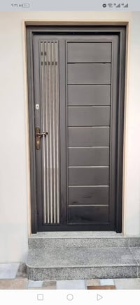 عرض خاص سعر الباب 180 وتساب 07502160346