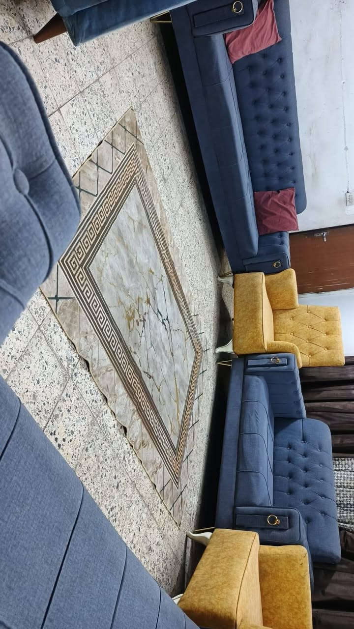 تخم تركي 12 مقعد💺 اخو جديد اي ضرر مابي نضافه فووول تفحص وتاخذ سعر,300, بي مجال مكان لبياع *********** يوجد واتساب
