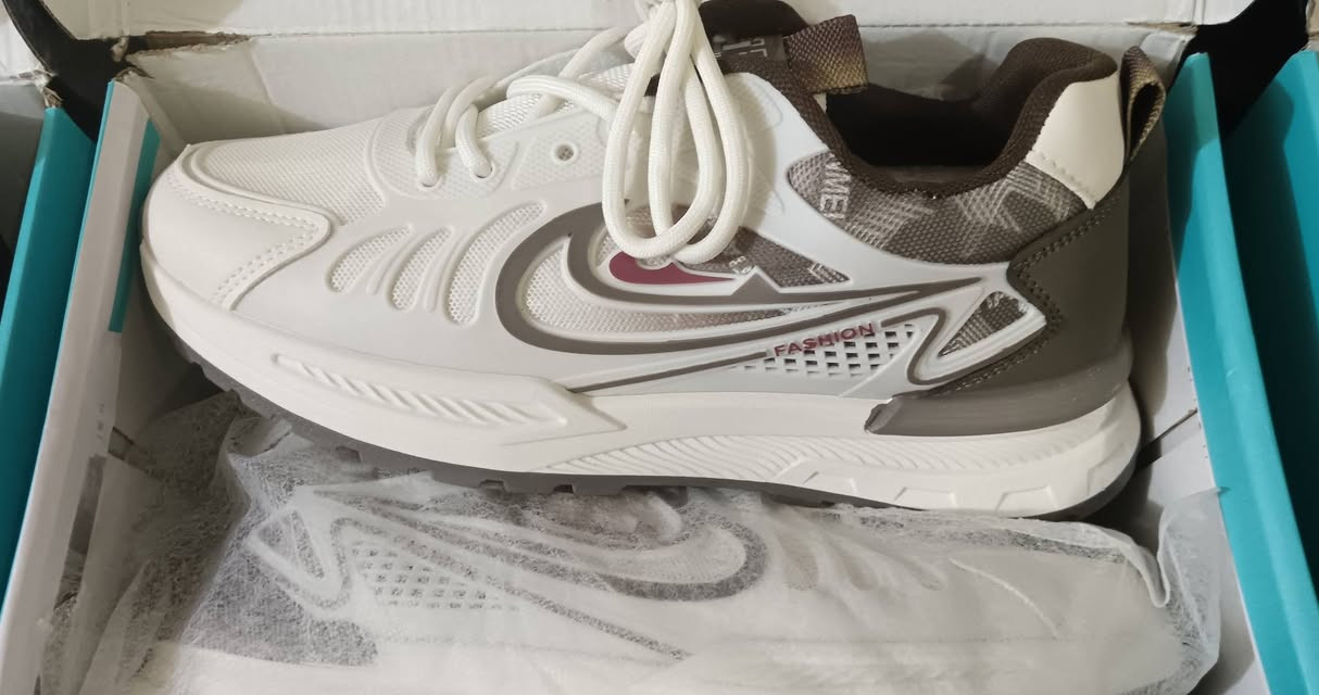 حذاء رياضي رجالي قياس 42 متوفر 3 ألوان السعر 12 الف مع التوصيل للطلب خاص


**إذا كنت صاحب هذا الإعلان وتريد حذفه لأي سبب، رجاءا أرسل رسالة إلى الدعم الفني**