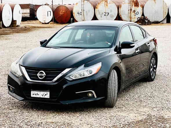 نيسان الالتيما 2018 sv 
ضررها بس جاملخ
سيارة نظيفة مكفولة من كير ومحرك
77 ميل ماشيه سعرها 128 ورقه ومجال 
*********** كيفري
