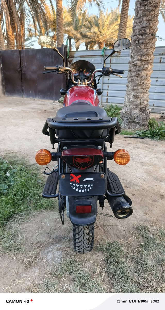 بوكسر موديل 2022
اوراق اصولية كاملة (تترقم) 
بيها وصل معرض وگمرك
محرك مكفول  
دراجه كامله مكمله كلشي شغال
السعر مليون و وربع
مكاني /طويريج
الرقم: ***********
