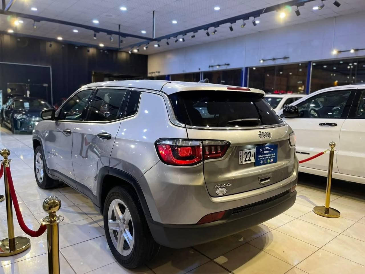 #اعلان_بيع_سيارة
🔷السيارة : جيب كومباس

🔷سنة الصنع :2023

🔷اللوحة : اربيل

🔶السعر : 159 ورقة

🔷الضرر : تبديل وصبغ جاملغ امامي وبنيد. 

🔷ضرر الايرباك : ستيرن ودشبول.

🔷رقم الشاصي : 3C4NJDAN9PT514849

______________________________________

🔷المواصفات:

🔹حجم المحرك 4 سلندر 2.0L 

🔹عداد المسافة 35 الف ميل 

🔹رادار امامي وجانبي 

🔹تنبيه الخروج عن المسار

🔹كراسي مخمل 

🔹اوتو ستوب

🔹دفع رباعي AWD

🔹ويل كب حجم 18 انج مع اطارات بحالة جيدة

🔹وضعيات قيادة

🔹لايتات LED بالكامل

🔹شاشه تحكم بالايعازات

🔹تحكم ستيرن جهتين

🔹بصمة ابواب وتشغيل

🔹مع باقي المواصفات الاعتيادية

————————————————————————

☎️ الاتصال :

***********

***********

📍النجف الاشرف - المدينة المائية - مقابل حي الجامعة - قرب سنتر جبل عامل.
