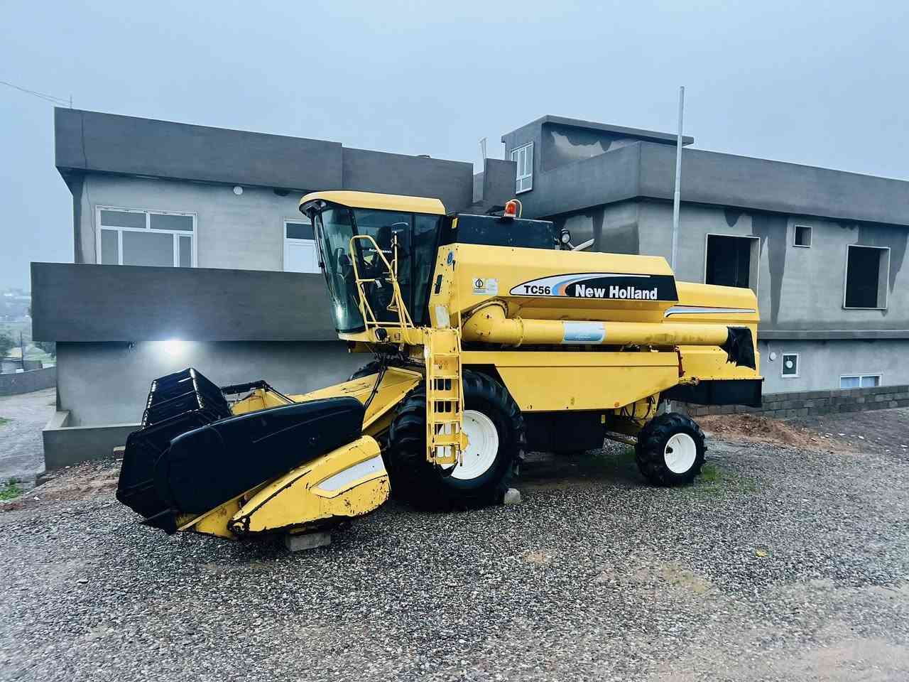 للبیع حاصودە نیوهلندی 2004دە بل درام هایدرو ٥بلم تبله ١٥ فوت نضيف ره قه م سنويه اربيل لعيم كسر مابيه سبغ مابيه سعر 470وه رقه بيه مجال مكان قضاء به رده راش ***********
