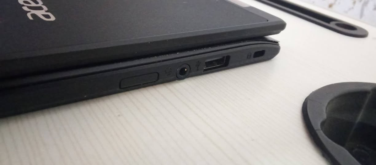 لابتوب أيسر جديد  لمس 360 درجه   للبيع بسعر 150
مواصفات في صوره 
رقم ***********
