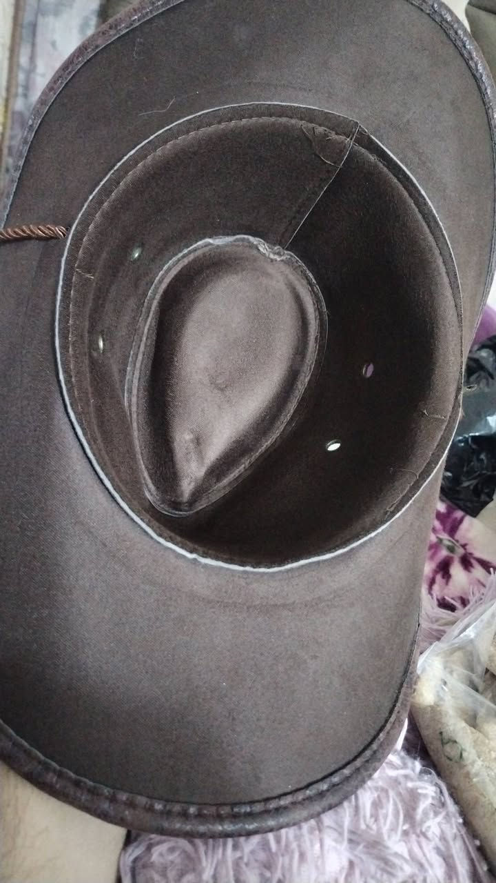 قبعه كاوبوي جلد اصليه وجديده لوك
اعلى سعر ابيع


**إذا كنت صاحب هذا الإعلان وتريد حذفه لأي سبب، رجاءا أرسل رسالة إلى الدعم الفني**