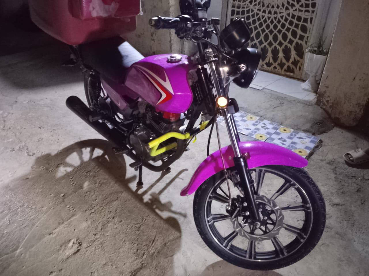 دراجه شاينين موديل ٢٠٢٥
على وضع الشركه جديده 
بيع مستعجل


**إذا كنت صاحب هذا الإعلان وتريد حذفه لأي سبب، رجاءا أرسل رسالة إلى الدعم الفني**