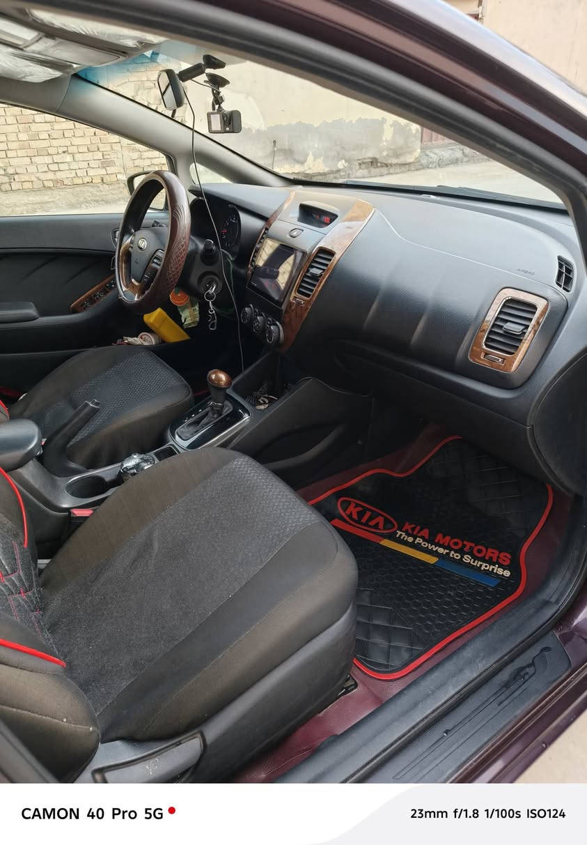 فورتي 18 وارد امريكي ماشيه 71 ألف ميل ضرر الجنطه رقم ديالى دولي الجديد سياره جاهزه وخير من الله السعر 135مكان ديالى بعقوبة رقم موبايل ***********
