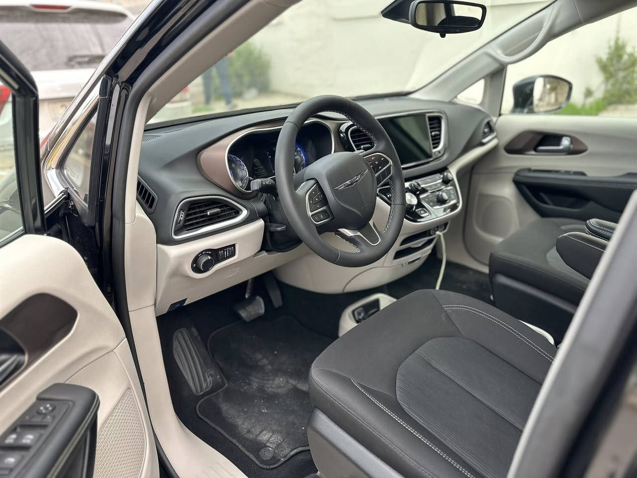 گراند كرفان .2024
سياره كلين
محرك ٣٦٠٠ 
مكاني كركوك. 
للاستفسار اتصال 
***********
