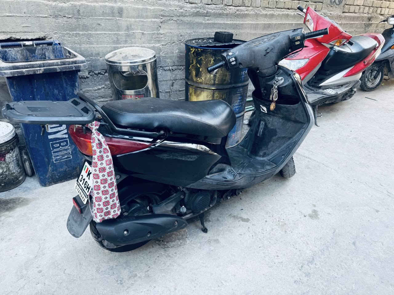 ٩٥٠ قفل انطيك ضمان سنه ماتفتح كابريتر ولا بلك  جديده ورقم واحد


**إذا كنت صاحب هذا الإعلان وتريد حذفه لأي سبب، رجاءا أرسل رسالة إلى الدعم الفني**