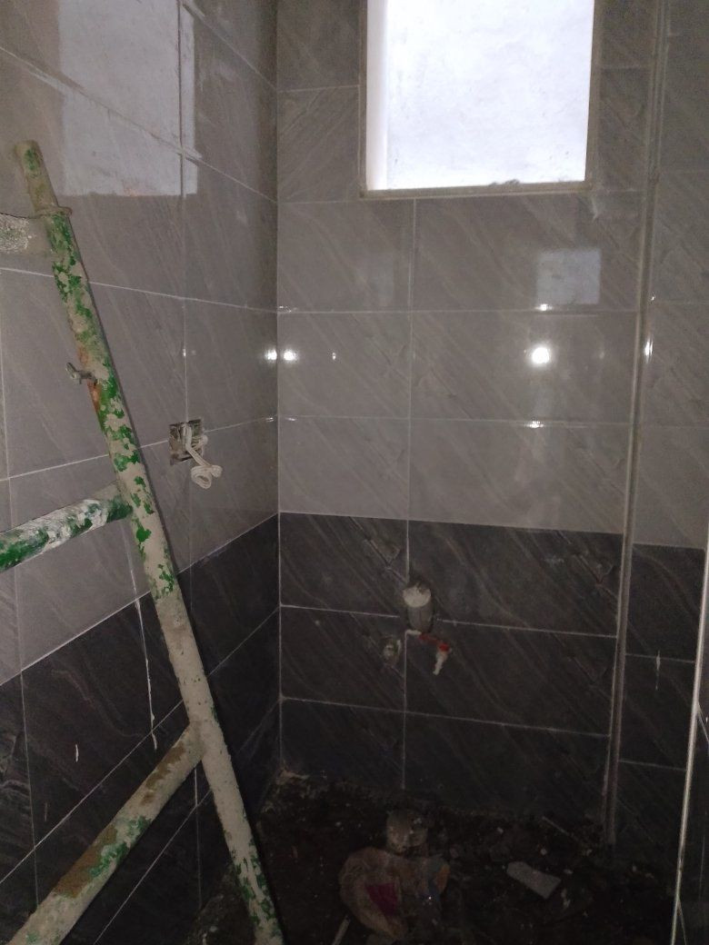 السلام عليكم اسطه سيراميك جدار ارضي متفرغ حاليا ***********
