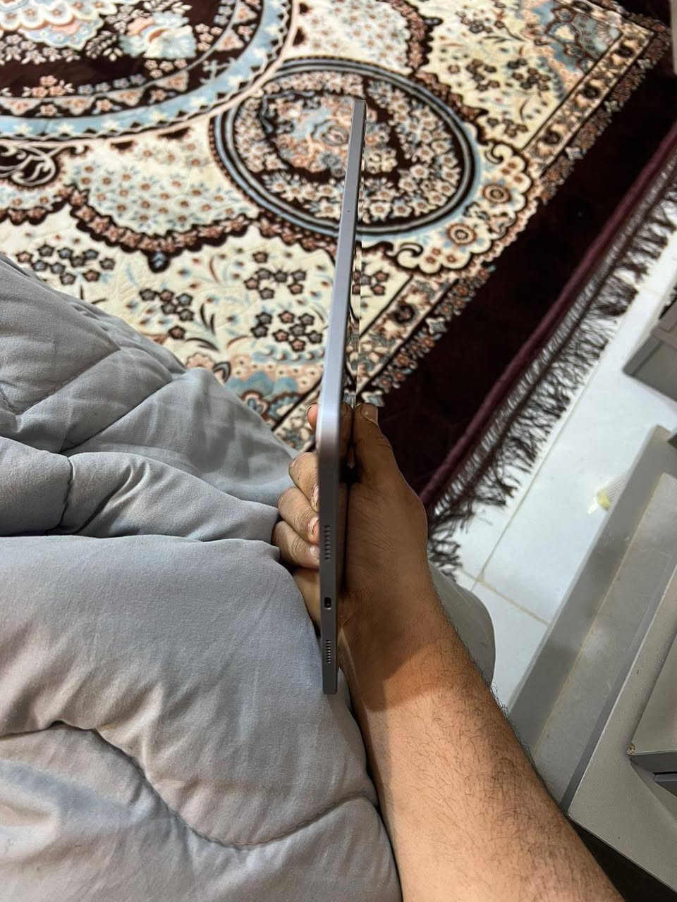 السلام عليكم ايباد للبيع m2 ذاكره 256 نضافه فول بطاريه85 سعر 700 رقم ***********
