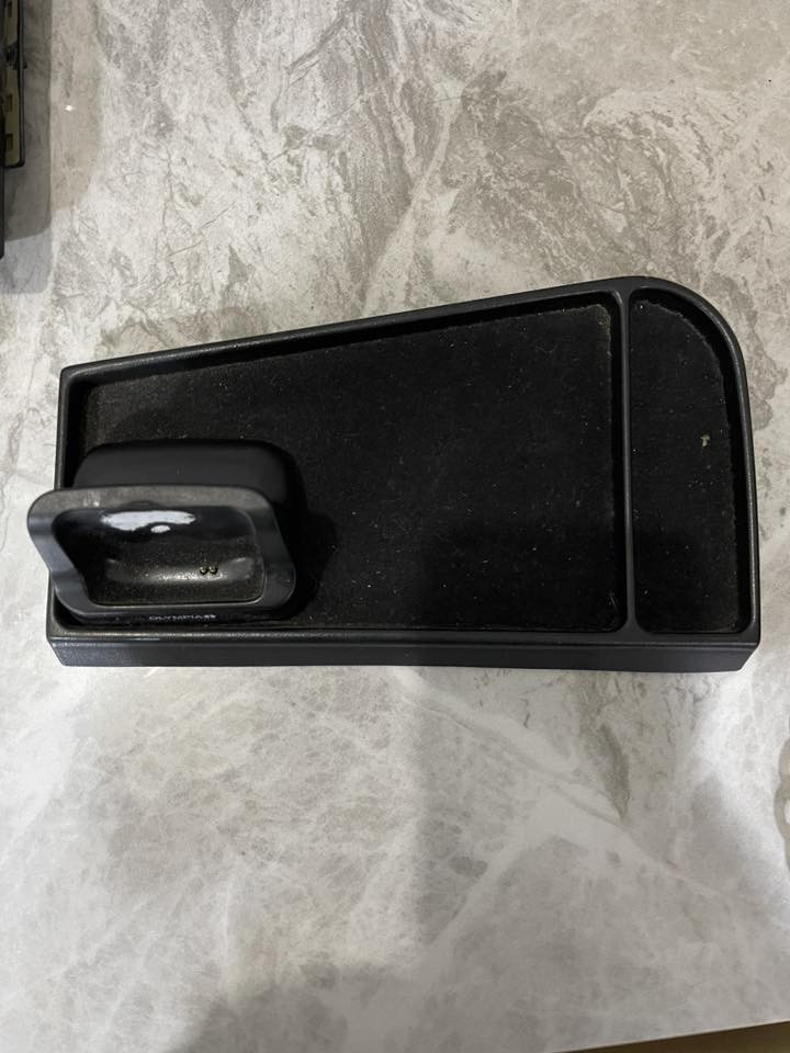 السلام عليكم اغراض بيئم 525 تليفون /نفاظة اصير بالباب اصلية / جنطة طبابة كاملة مابيهة نقص /قاعدة صير يم العصة مال الكير التواصل فقط واتساب ***********
