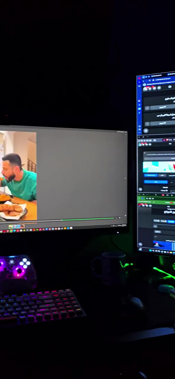 ⚠️ للبيع سيت أب Gaming متكامل بحالة ممتازة جداً

سبب البيع: التحديث إلى جهاز أحدث، والجهاز استعمال خفيف جداً مع جميع الكراتين والوصل متوفرة.

🖥️ المواصفات:
• Intel Core i7-12700K
• RTX 4070 SUPER 12GB
• RAM 32GB DDR5 6400MHz
• ASUS ROG STRIX B760-I Gaming WiFi
• SSD NVMe Gen4 2TB
• مبرد سائل RGB 240MM
• PSU 750W 80+ Bronze
• ASUS ROG Gaming Case

📺 الملحقات:
• شاشة 34 إنج منحنية 2K / 144Hz
• شاشة 27 إنج 1080p / 165Hz
• جهاز UPS
• ستاند شاشة هيدروليك قابل للتعديل

🎮 مناسب للألعاب الاحترافية، البث المباشر، التصميم والمونتاج.

✔️ الفحص متوفر براحتك وتكدر تجيب مختص يفحص الجهاز بالكامل.

📞 واتساب:
***********
