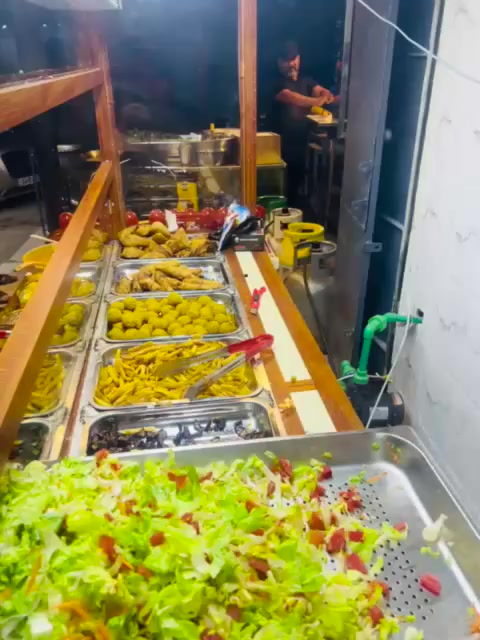 السلام عليكم جام خانه للبيع كلش حلوه العرض 60 الطول مترتين الارتفاع مترين صار اسبوع من فصلتها كلش جديده هيه وغراصها وياها ميز مقبلات تفصال درجه أوله الالمنيوم تركي الحراريه مالتها داخلي فصلتها ب مليون و 100 والله اي استفسار هذا رقم0554322 0771


**إذا كنت صاحب هذا الإعلان وتريد حذفه لأي سبب، رجاءا أرسل رسالة إلى الدعم الفني**