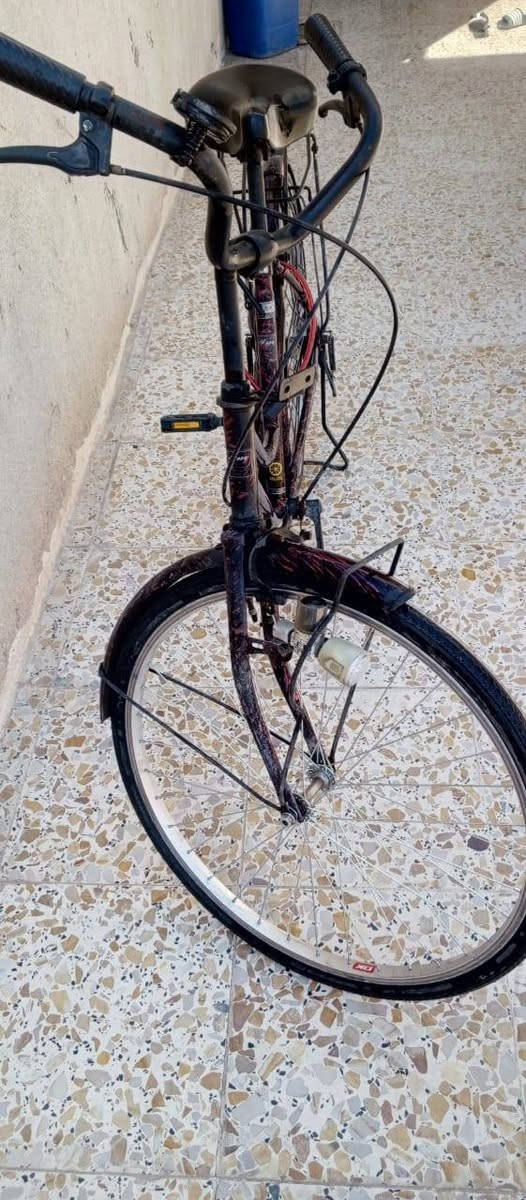 سلام عليكم باسكل موشم نادر باسكل خدمي مابي عطلات للبيع السعر 85 وبي مجال للطيبين رقم الهاتف *********** بي واتساب
