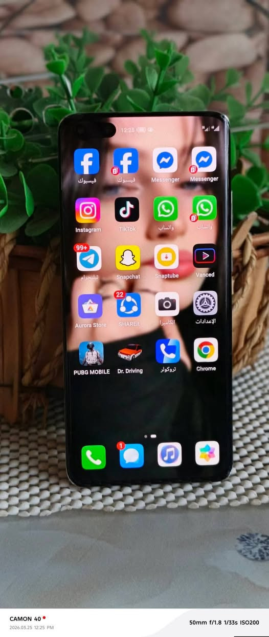 هواوي p40برو 5G/بدون ملحقات
ذاكره 256/رام8
معالج كيرين 990 5G/ببجي90فريم حقيقي
بطاريه 4200
شاشه اولد منحنيه معدل تحديث 120
بدون خدمات كوكل بس منزله برامج يشتغل طبيعي 
دبل بصمه 
دبل خط
جهاز مكفول من العطل وتصليح 
فقط نقطتين سود بلشاشه يم لكامره الاماميه ممئثرات
للبيع سعر 200وبي مجال قليل 
شراي يتصل ***********
مكاني كووووت
