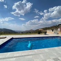 ✨ أجواء العيد غير بمزرعة سانتا ✨  متوفرة طيلة أيام عيد الأضحى 🌙 🏡 غرفت...
