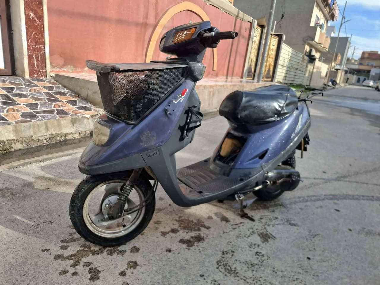 ماطور بزون للبيع شرط شاصي
وايرمنيه كلها شغاله محرك معمر اكسن نضيف 
ادفع سعر اذا عجبني ابيعك المكان حي الشيماء قرب اسواق الخضراء ***********
