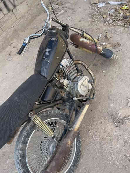 خمسه كير مكينه ما مفتوحه يرادلهة شويه تعديلات زنجيل سعرهة 160وبيها مجال دراجه تخبل رقم ***********
