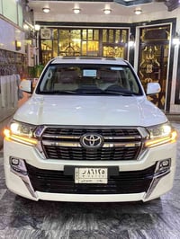 لاندكروز موديل  2021  السيارة ساز اصلية فئة GXR فول مواصفات للأخير تجي...