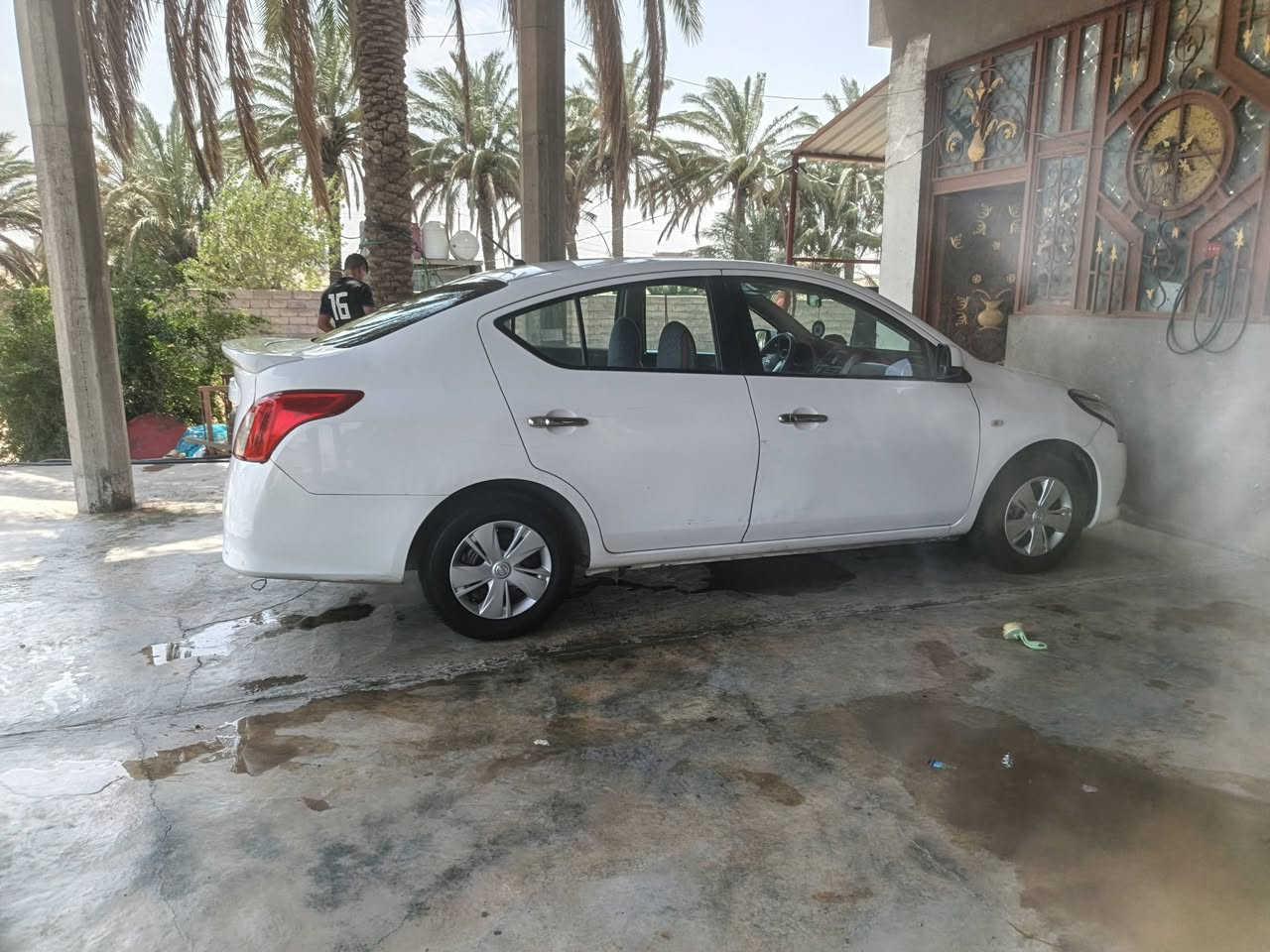 سيارة سني هندي 2018 سيارة على ايدي أخذتها صفر رقم بغداد ب اسمي تحويل ثاني يوم بيها بارد ب باب جهة سكن أثر شخط بارد ب جنطة  وبارد ب جاملغ خفيف كلش تجي تأخذ سونار شوف بعينك شيطلع غير كلامي ب سونار علية تخم تاير كير محرك بشرط فيت بم الأصلي مالتها 
مكان ديالى أو بغداد عادي  لأن قريب ع بغداد السعر ٩٣ بيها مجال الشراي بعيوني ما تشتري ما تفيدك أعبر المنشور والله يوفقك 
رقم الهاتف ***********
