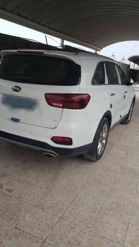 سورنتو ٢٠١٨ • ٣٥٠٠ • ٧ ركاب