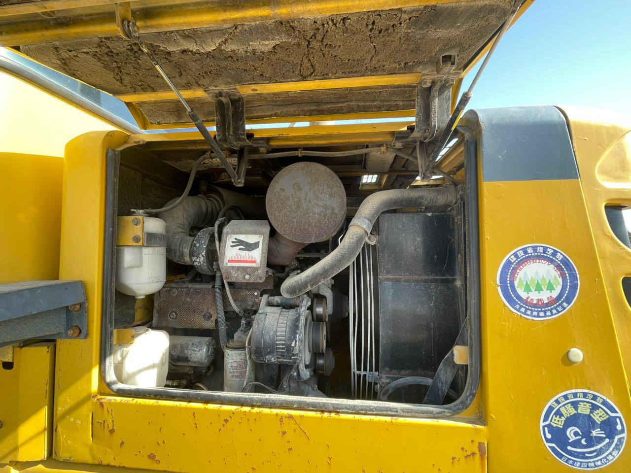 شغل كوماتسو للبيع مكفول ***********
