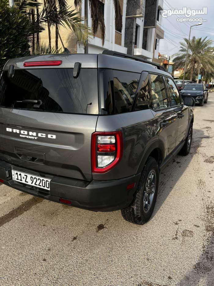 فورد برونكو ٢٣ بيگ بند
محرك ١٥٠٠ تيربو
ماشية ١٩ الف
تبديل بنيد
ايرباك رجل
السعر ١٦٠ $
العنوان بغداد زيونة
***********
