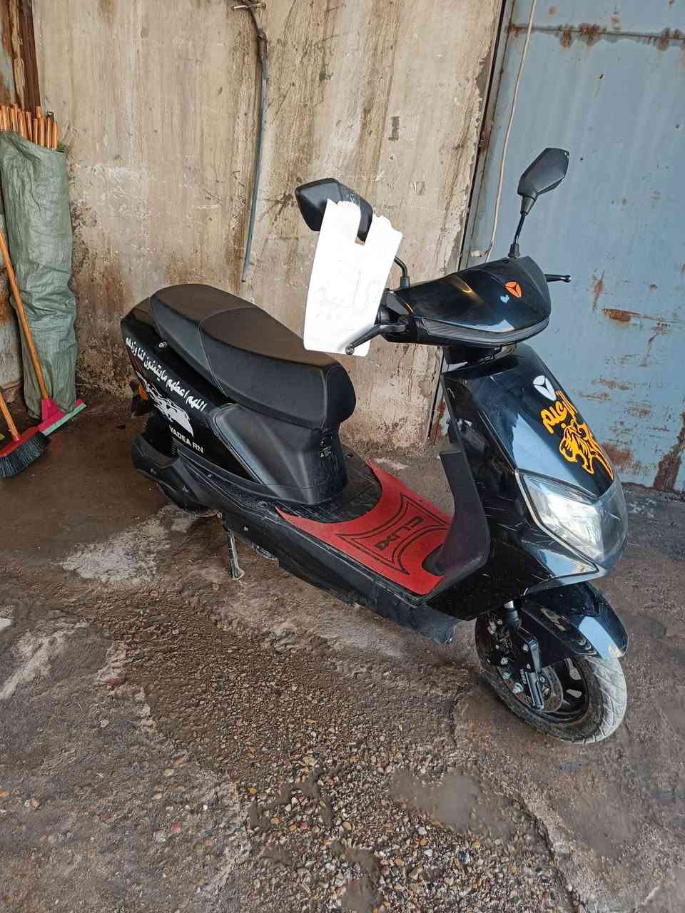 السلام عليكم عندي درجة شحن بيع 2025 بطارية 🔋 جدد 6 مكان بغداد حي العامل السعر 750 مجال شراي تصل رقم ***********
