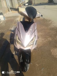 مراوس • دراجة • نزل