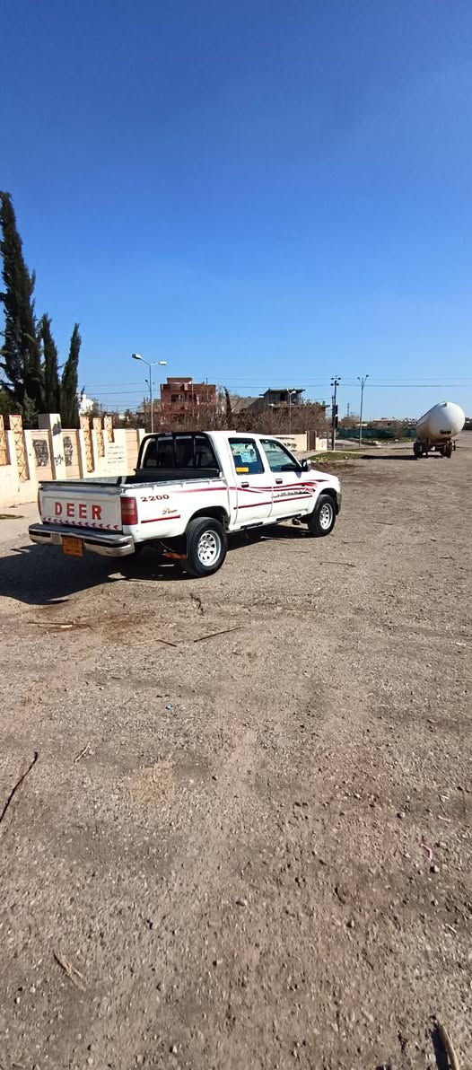 سڵاو هاوڕێیان ئەم دێرە بۆفرۆشتن
مۆدێل 2006 /مەکینە بەخ /مەنەفێسی اسڵی فسفۆڕە /بەشەرتی گێڕ مەکیە اکسل شانسی /*********** /*********** شوێن چەمچەماڵ
