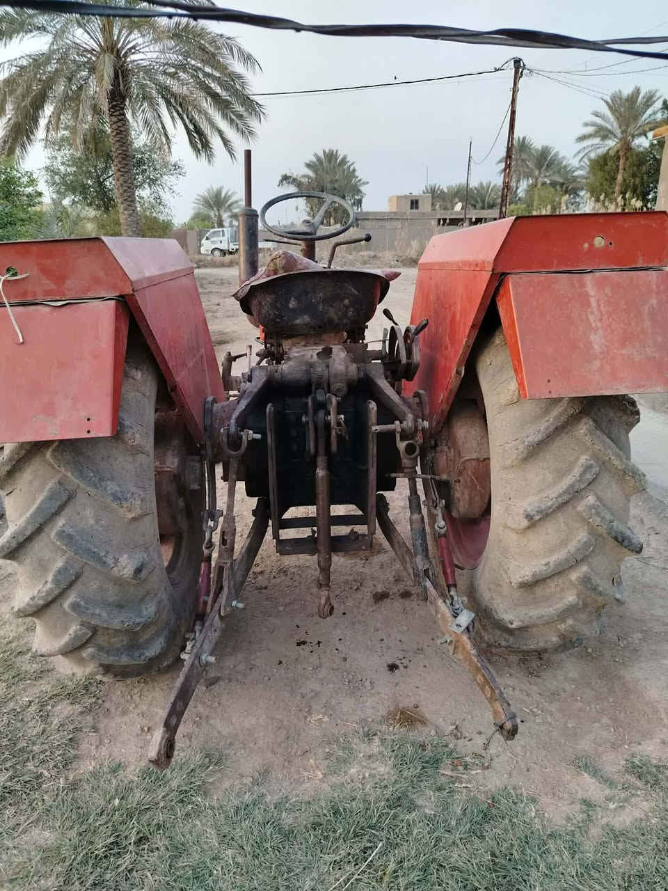 عنتر للبيع موديل 84 السعر 3 ونص وبيها مجال محرك وكير واكسن كله مجفت اني مكلف بالنشر  ***********
