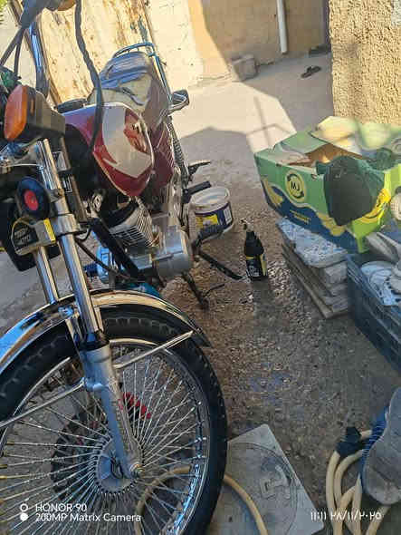 سلام عليكم دراجة تايكر
2023 ما ناقصها شي مكان جسر ديالى
القديم *********** متواجد نت ورصيد 
سعر 450 وبيها مجال قليل حك الجيه
