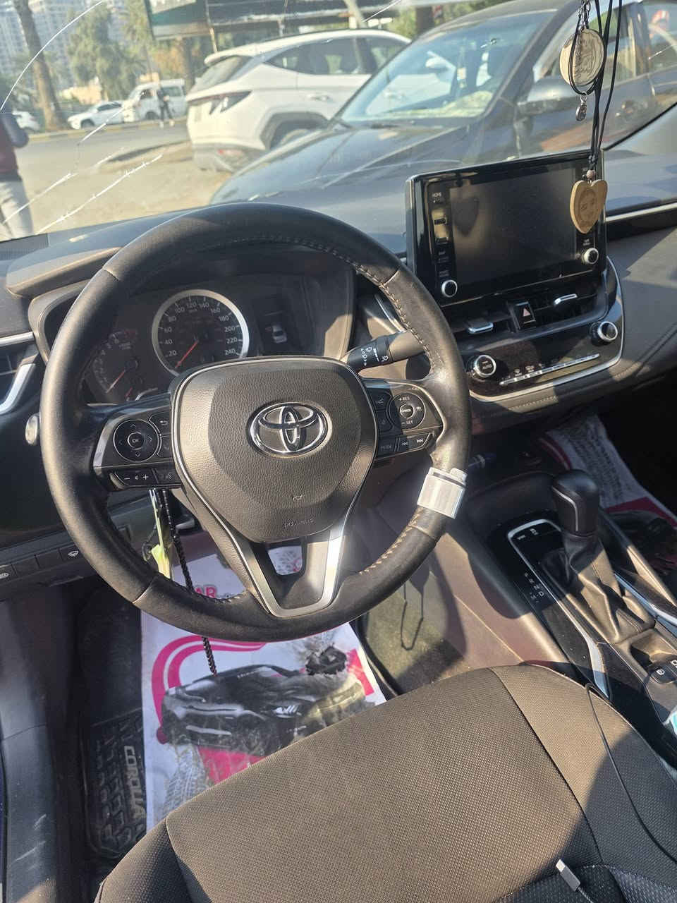 السلام عليكم كورلا 2022 للبيع وارد امريكي بيهه باب وجاملغ السياره خير من الله كير مكينه مكفولات تخم تاير جديد صدر امامي خلفي جديد السعر ١٤٠ وبيهه مجال مكاني بغداد حي الجهاد ***********
