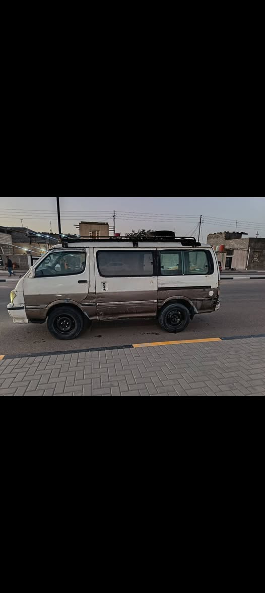 السلام عليكم كيه هايس مديل ٩٣ كفاله من ضربه مكينه وكير حداديه تخم تاير راعيه موجود ملاحضه السياره بدون كشنات السعر 22 العنوان البصره حي الحسين الهاتف *********** البصرة, العراق
