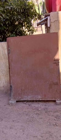 باب حديد للبيع للتواصل واتساب 07766255318