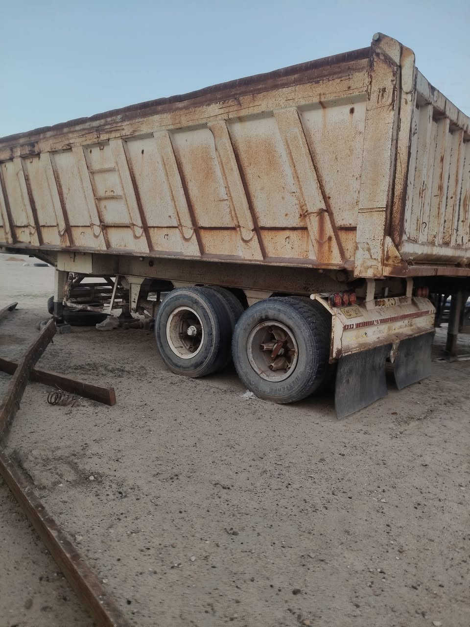 سلام عليكم عرباين ثنين جابر مكفولت كفاله عامه من كلشي عرباين نضاف وحلوات اليفيدنه يخابرنه سعرهن 130 وبيهن مجال للتواصل ***********
