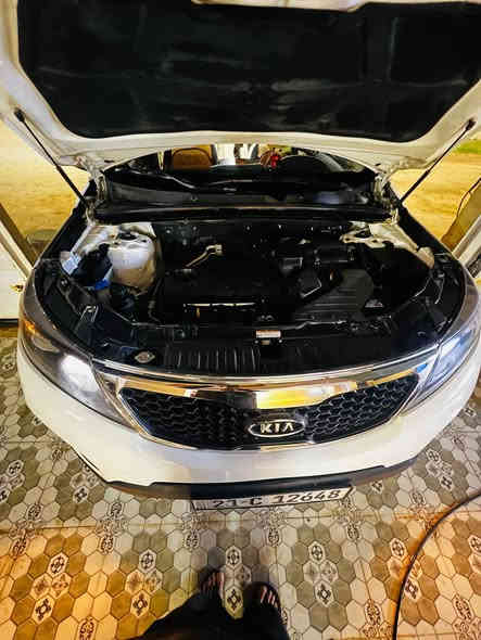 سورنتو 2012 وارد خليجي   ممشاه 190 السياره جاهز من كلشي ومرتبه على اخر حبايه السياره مال بيت 
تخم تاير جديد
محرك مسكر 
شرط السياره على الفحص وسونار كامل موجود 
فقط شبر بنيد وبارد خفايف 
***********
