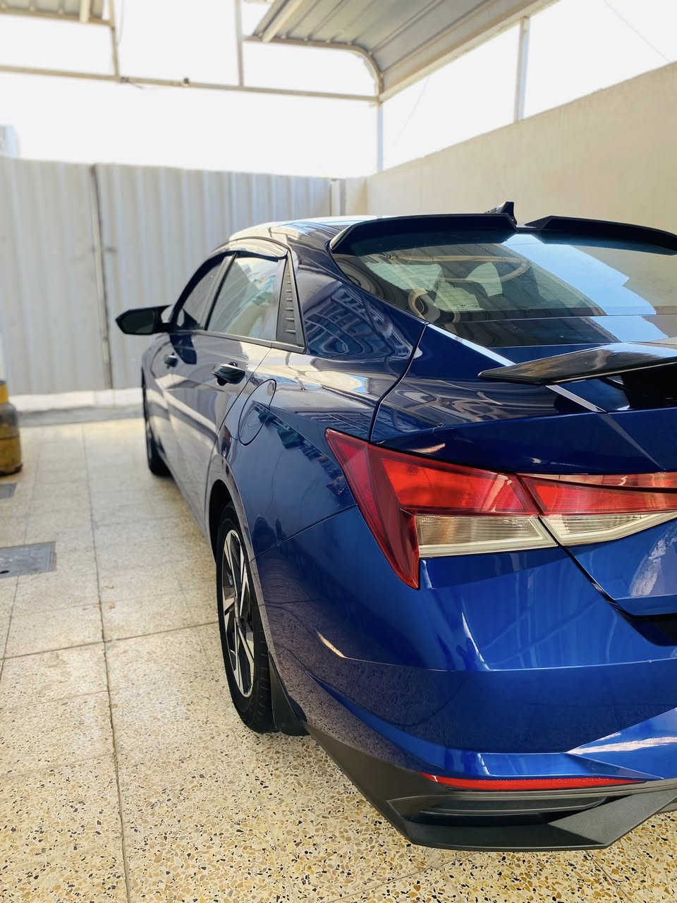 سلام عليكم 
هونداي الانتره وارد امريكي 21 ماشيه 107
لون ازرگ مميز
بدون ايرباك 
بدون تبديل حادث جاملغ امامي وشبر با البنيد صبغ صور الحادث موجود مع الصور 
بدون دواخل شرط الفحص  رقم اربيل تحويل بأسمي  او وكاله 
موصفات 
بصمه وتشغيل عن بعد شحن واير لس 
شاشه دجيتل شاشه كبيره كامره 
سايد بريك دكمه لد امامي لايت عالي ناصي زنون 
ويل كب كروم  مدوشمه كشنات رياظي وارظيات وصندوگ
تحديد مسار 
رادار امامي خلفي وجانبي صندوق ذكي تخم تايرات جديد صدر امامي خلفي جديد وبعد بيه موصفات ما مذكوره 
مكاني الانبار الرمادي السعر 130 وبيه مجال  الاستفسار رقم ***********
